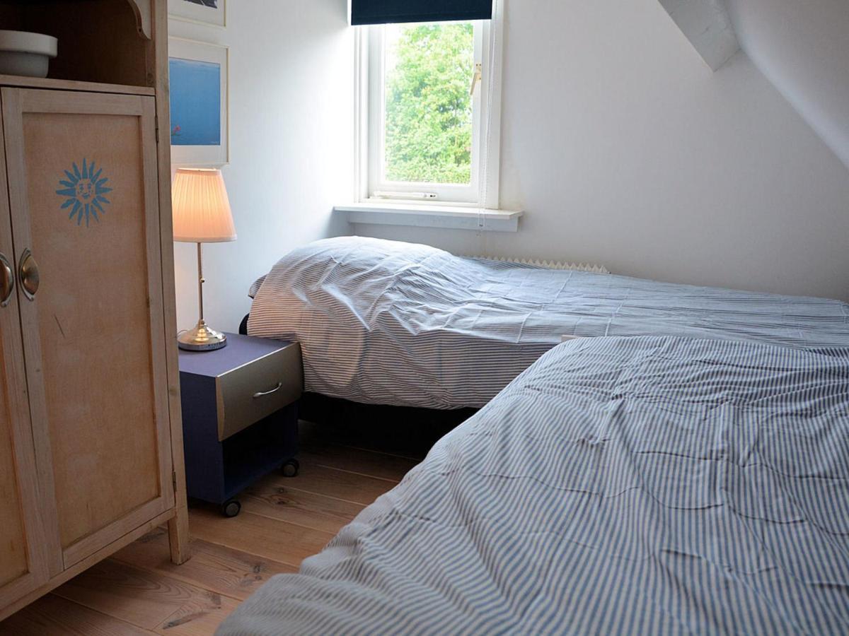 Lovely Holiday Home in Noordwijkerhout near Lake Buitenkant foto